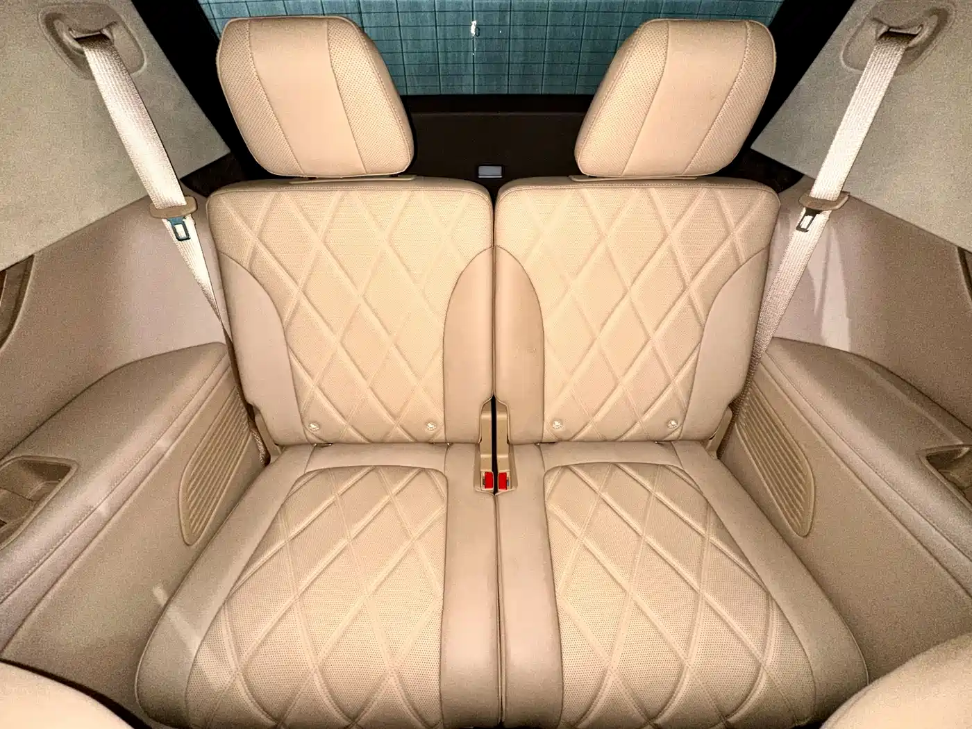 AITO Wenjie AITO M9 2025 Extended Range Ultra 52kWh 6-Seater фото 15