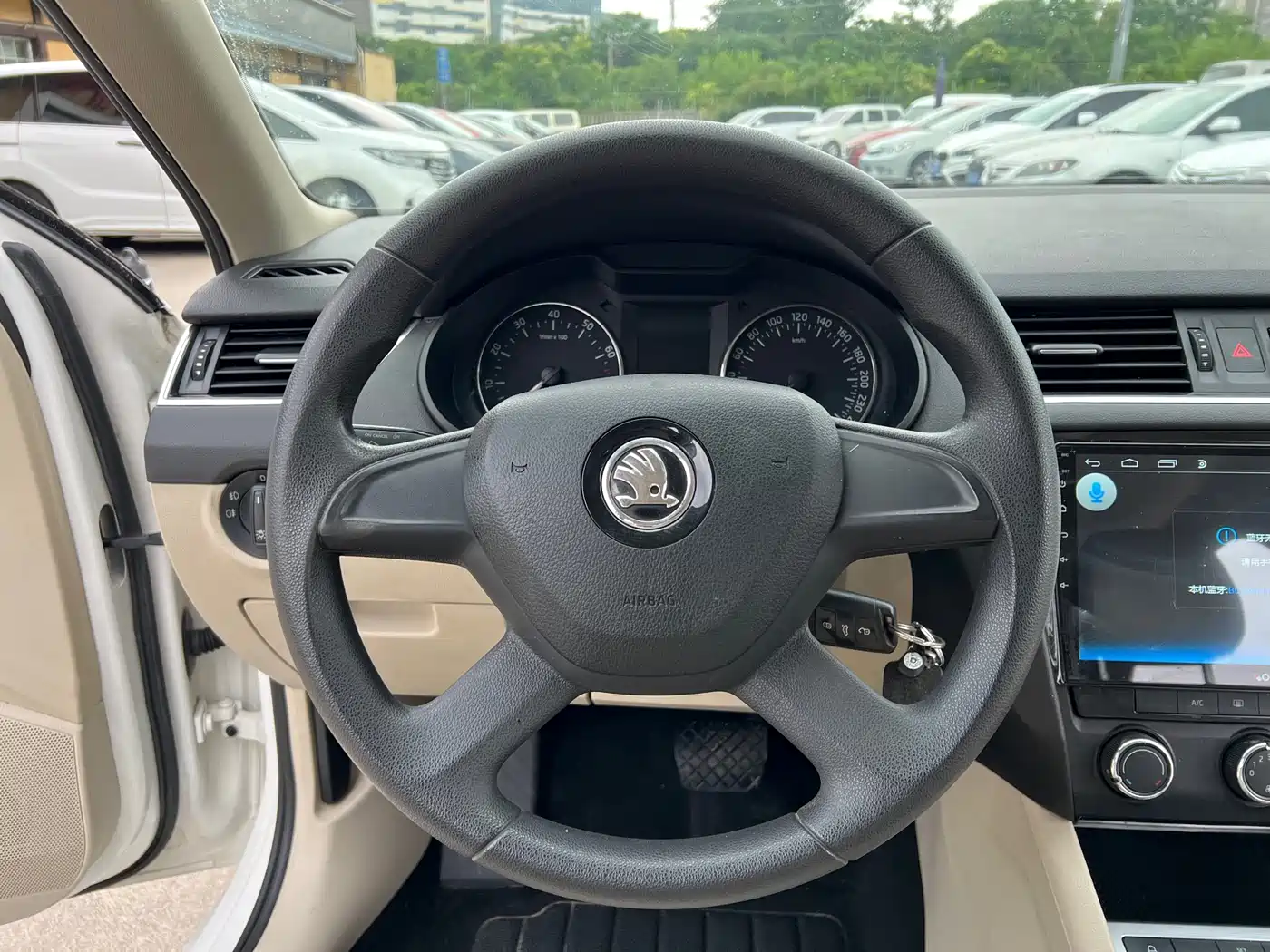 Škoda Octavia 2015 1.6L Automatic逸杰版 фото 7
