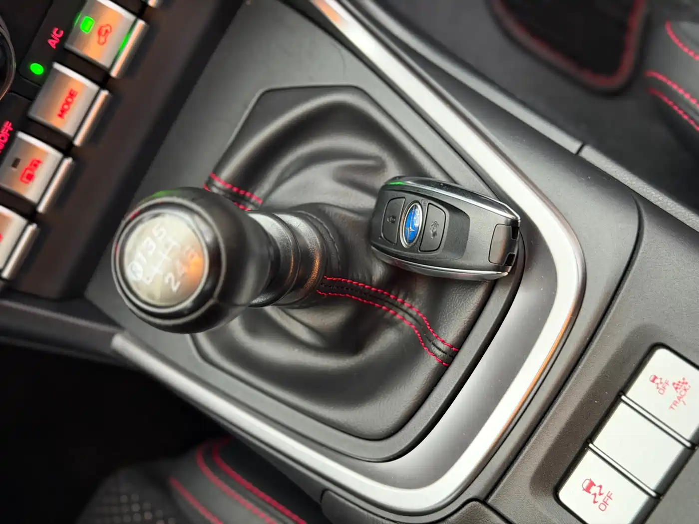 Subaru BRZ 2022 2.4L Manual фото 11