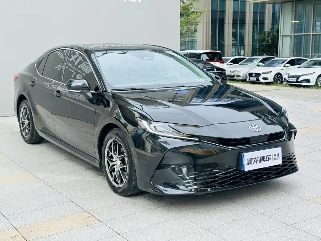 Toyota Camry, миниатюра 3