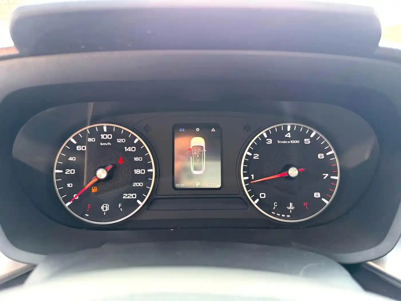 Фото 9 - MG MG5