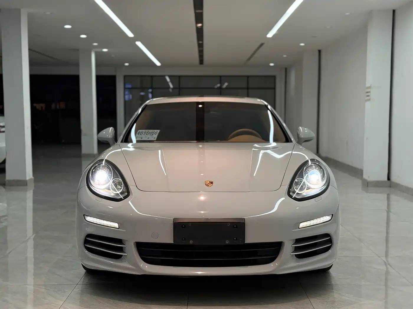 Porsche Panamera 2014 Panamera Executive 3.0T фото 2