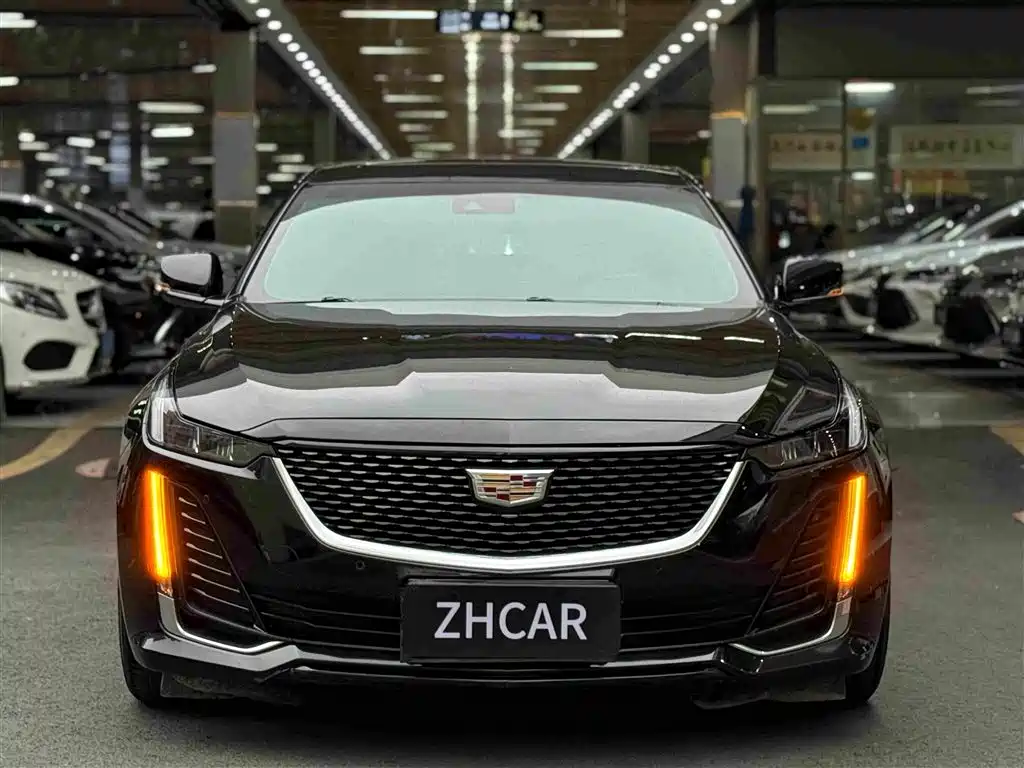 Фото 2 - Cadillac CT5