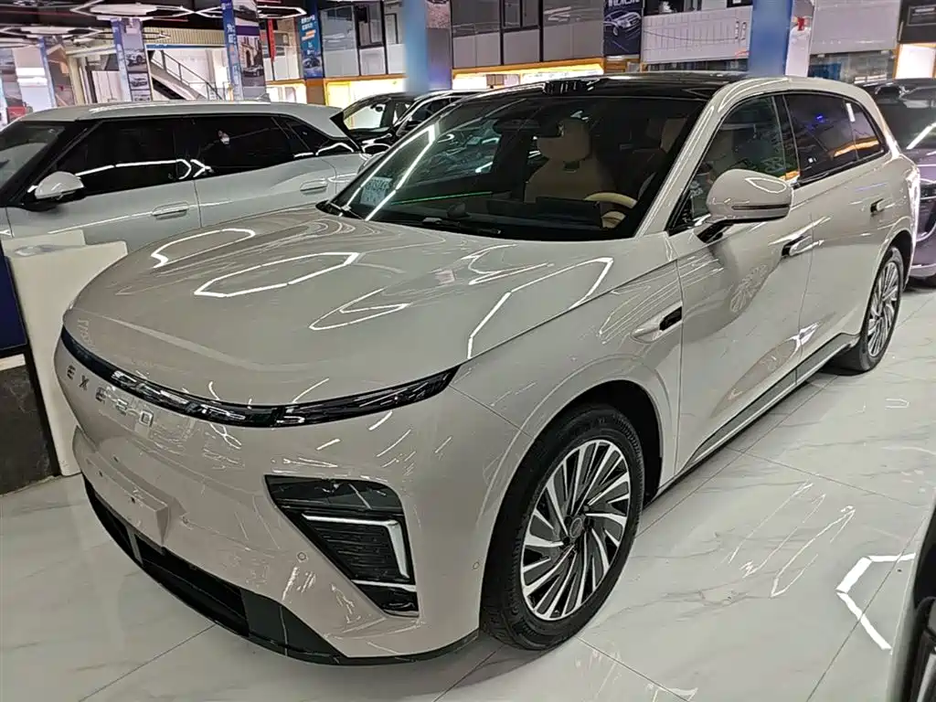 Exeed Exlantix ET 2024 Extended Range 240 Ultra AWD