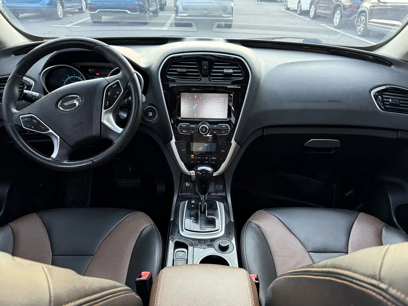 GAC Trumpchi Trumpchi GS5 Super 2015 2015 1.8T Automatic 4WD Luxury Navigation Edition