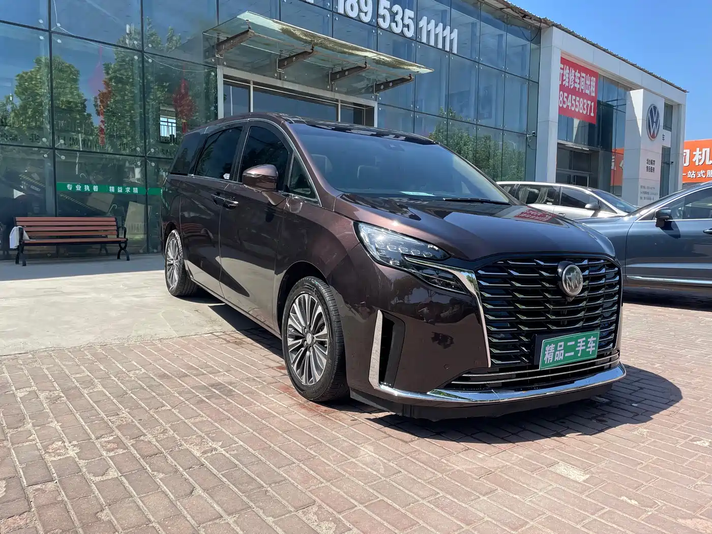 Buick GL8 2020 Model ES Landglory 653T Luxury фото 3