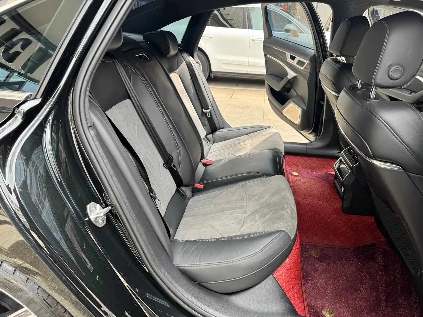 Audi A6L 2023 45 TFSI quattro Premium Dynamic фото 18