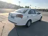 Фото 9 - Buick Excelle