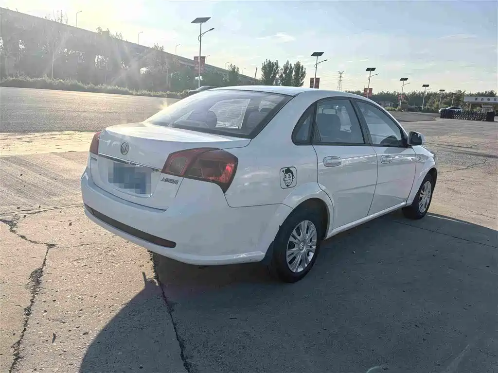 Фото 9 - Buick Excelle