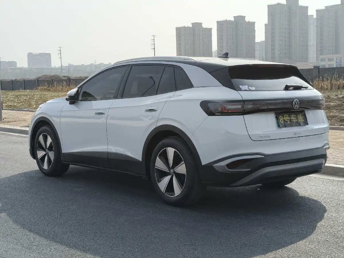 VOLKSWAGEN ID.4 X