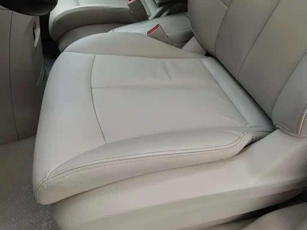 Фото 20 - Buick GL8