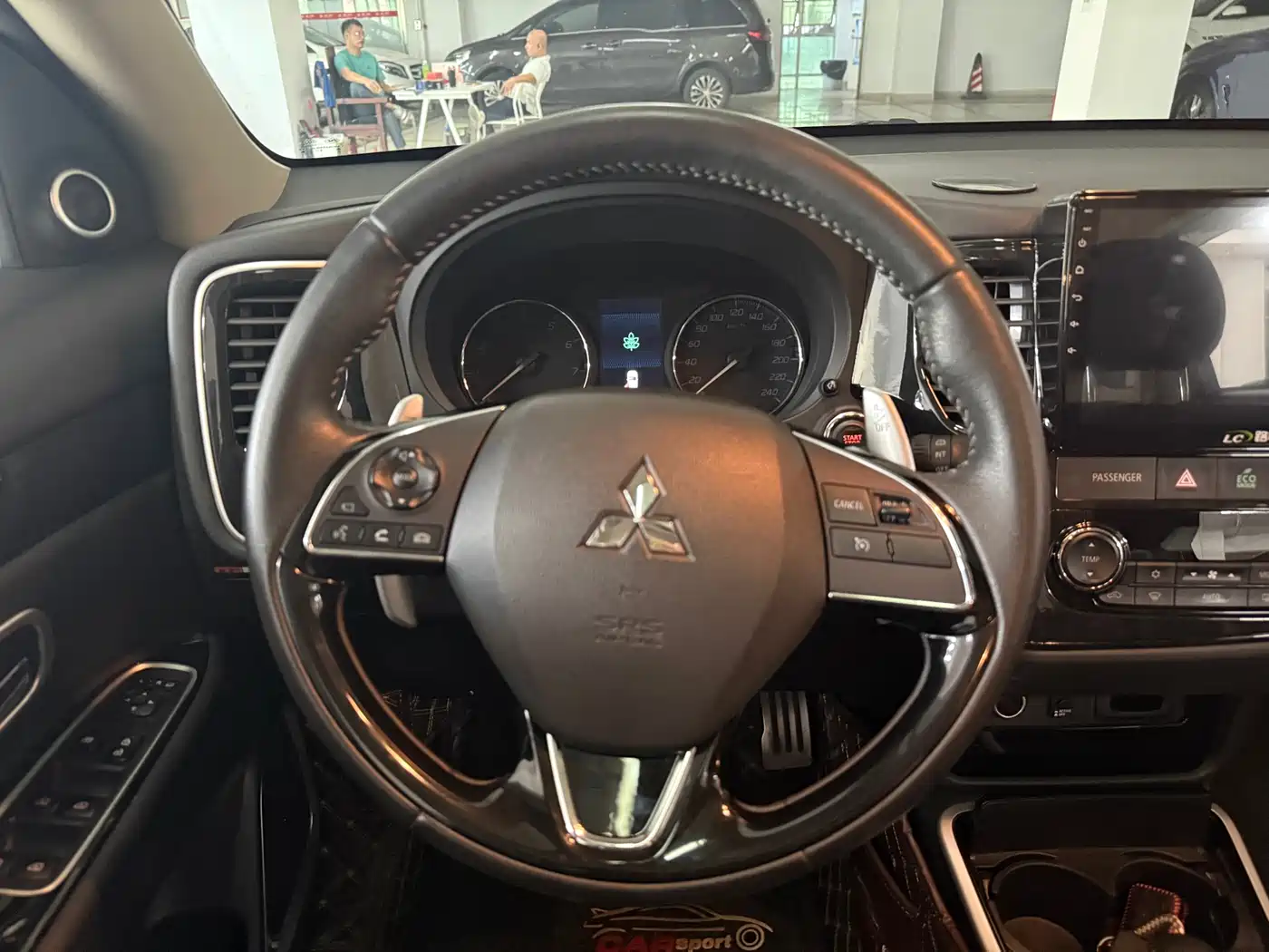 Mitsubishi Outlander 2019 2.4L 4WD Deluxe Edition 7-Seater China VI фото 13