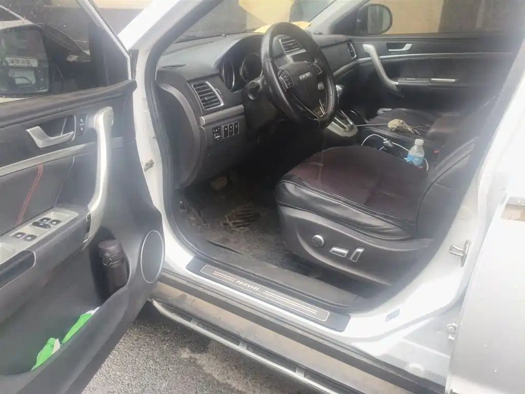 Haval H6 2015 Sport 1.5T Automatic 2WD Luxury фото 13