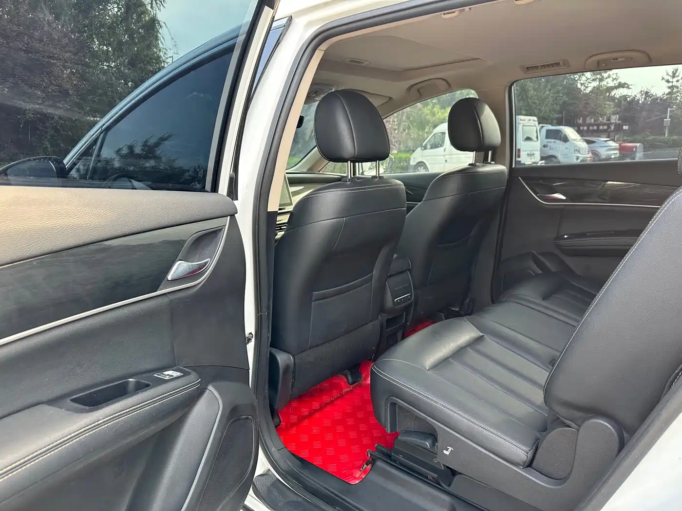 BYD Song MAX 2019 1.5T Auto Smart Connected Sunroof 7-seater China VI фото 10