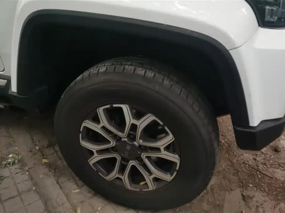 BAIC ORV Beijing Offroad BJ40 2020 2.0T Automatic AWD Urban Hunter Edition Hero Type фото 6