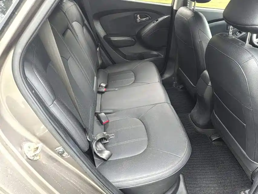 Hyundai Beijing Hyundai ix35 2015 2.0L Automatic 2WD Smart Type China IV фото 6