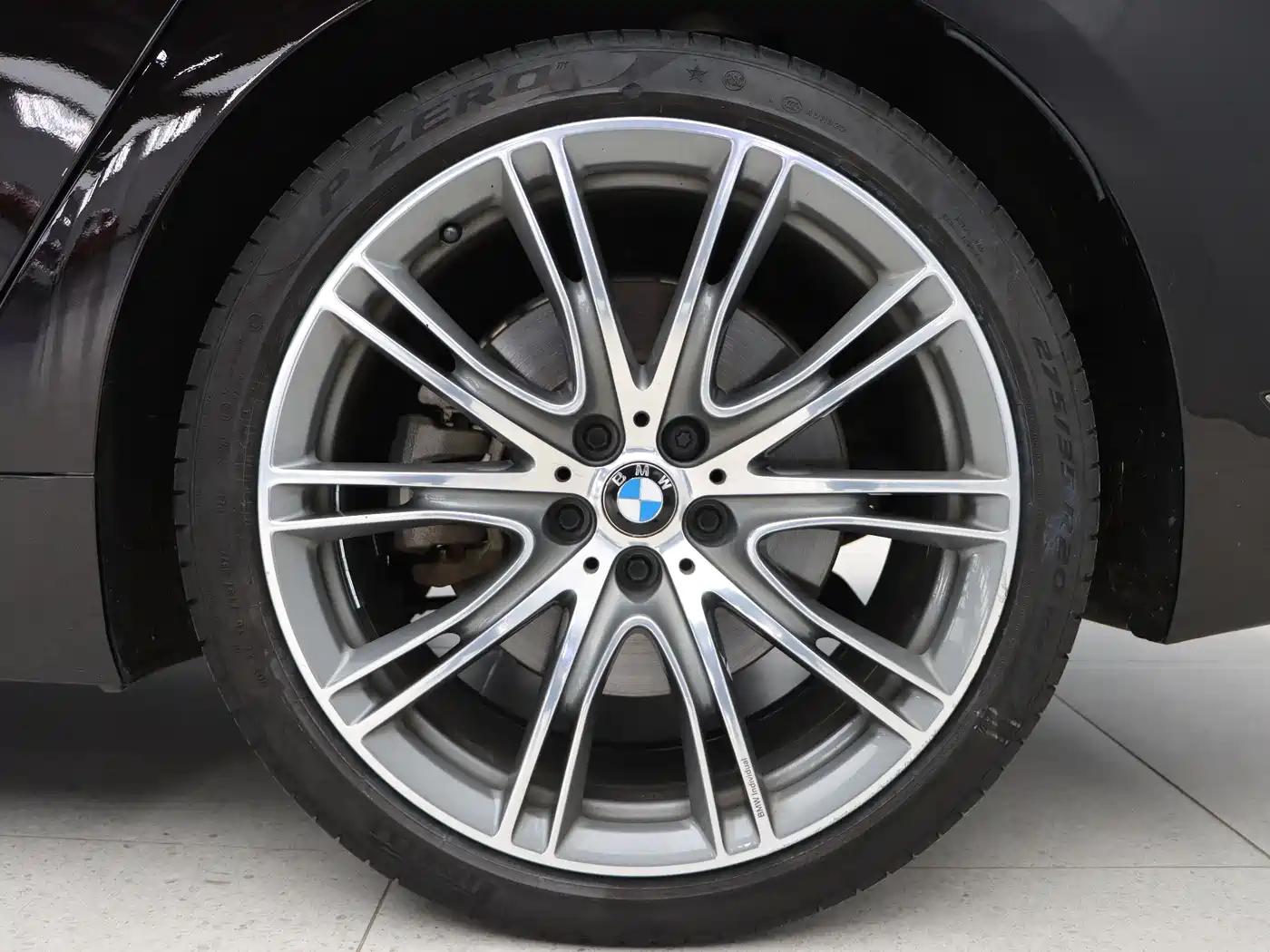 BMW 7 Series 2018 740Li xDrive Premium Type Excellence Package фото 10