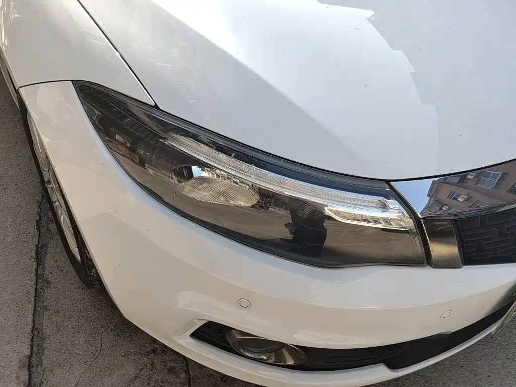 Qoros 3 2016 2016 Hatchback 1.6T Automatic Zhiku