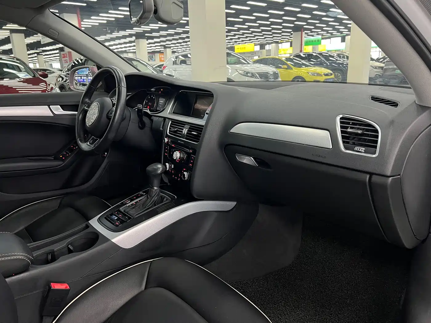 Audi A4L 2016 35 TFSI Collector's Edition Automatic Standard фото 5