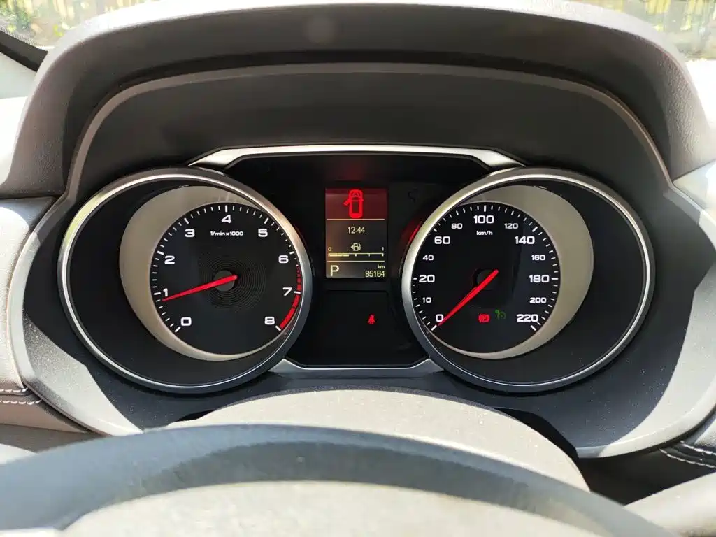 MG Roewe RX5 2017 2017 20T Automatic Premium Edition