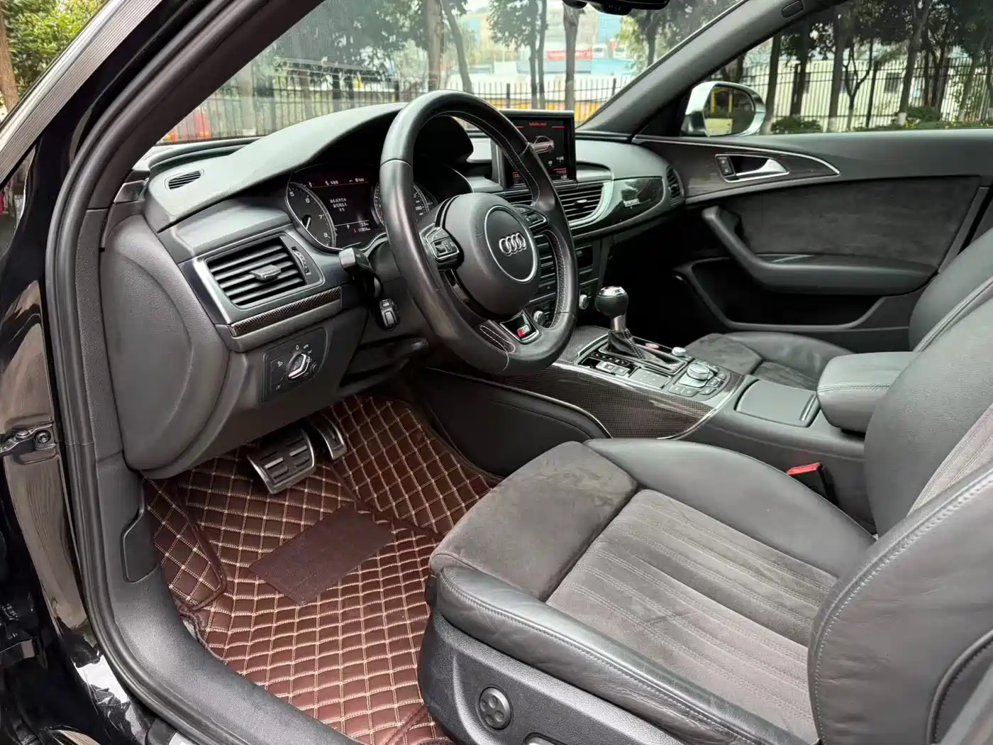 Audi S6 2016 S6 4.0TFSI фото 27