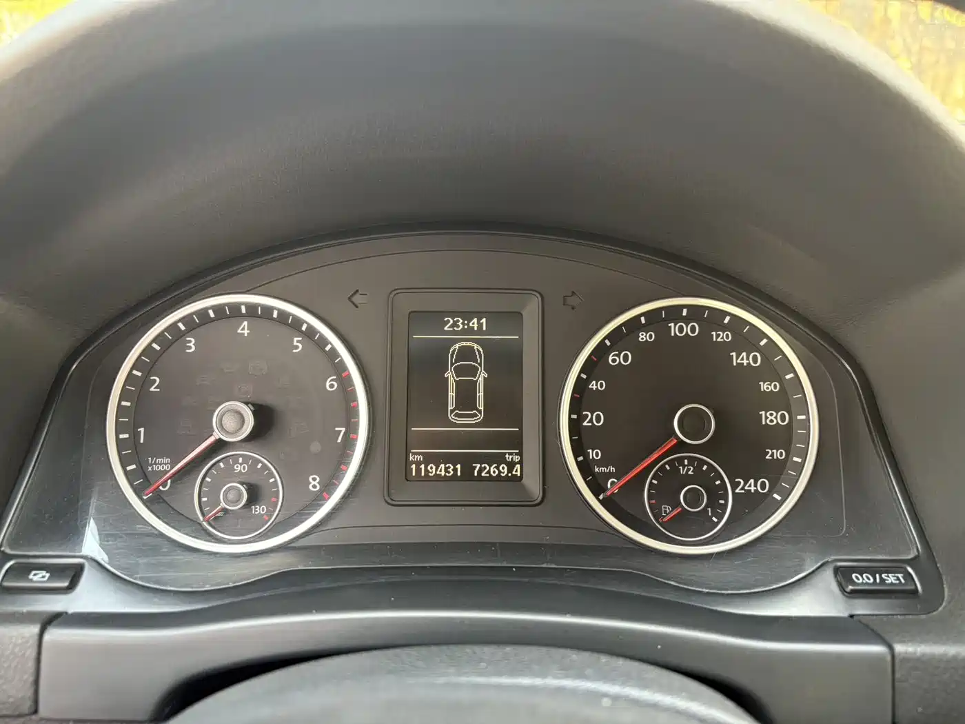 Volkswagen Tiguan 2012 1.8TSI Automatic 2WD Trend Edition фото 5