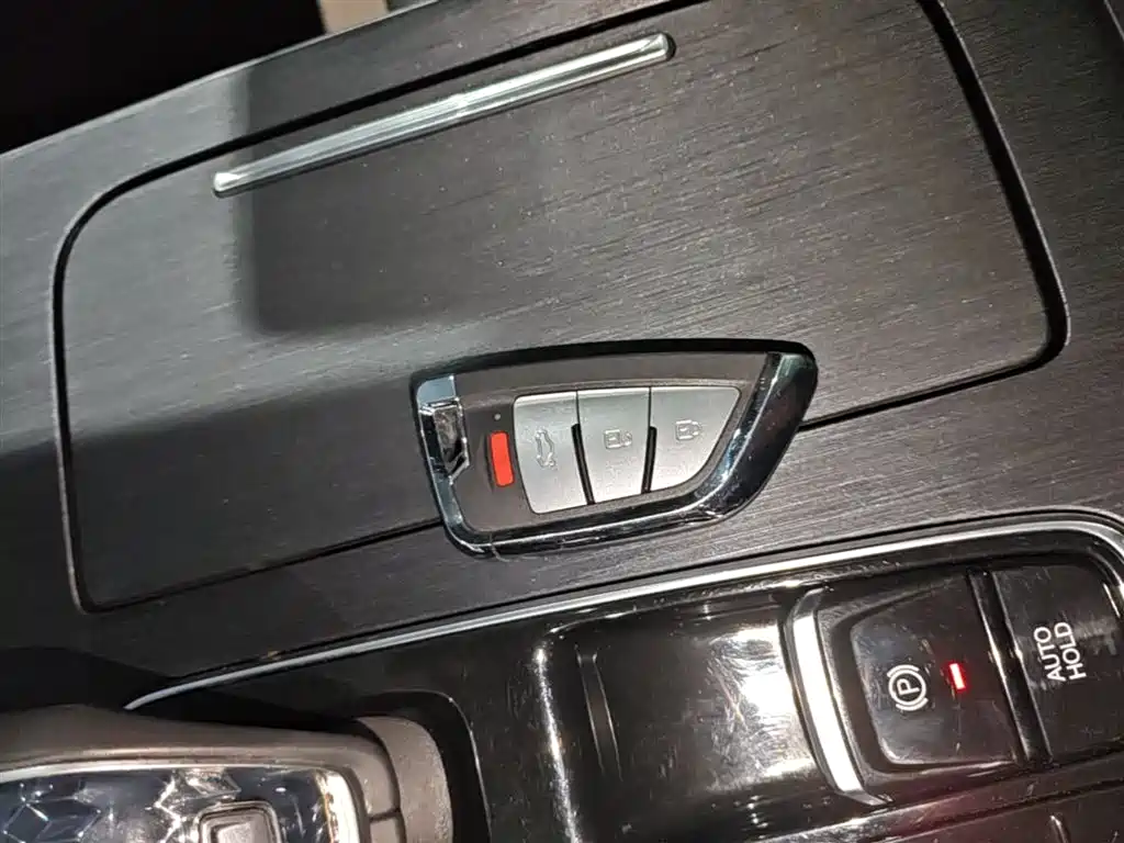 GAC Trumpchi Trumpchi GS8 2022 Pilot Series 2.0TGDI 4WD Luxury Smart Connect Edition (7-Seater) фото 9