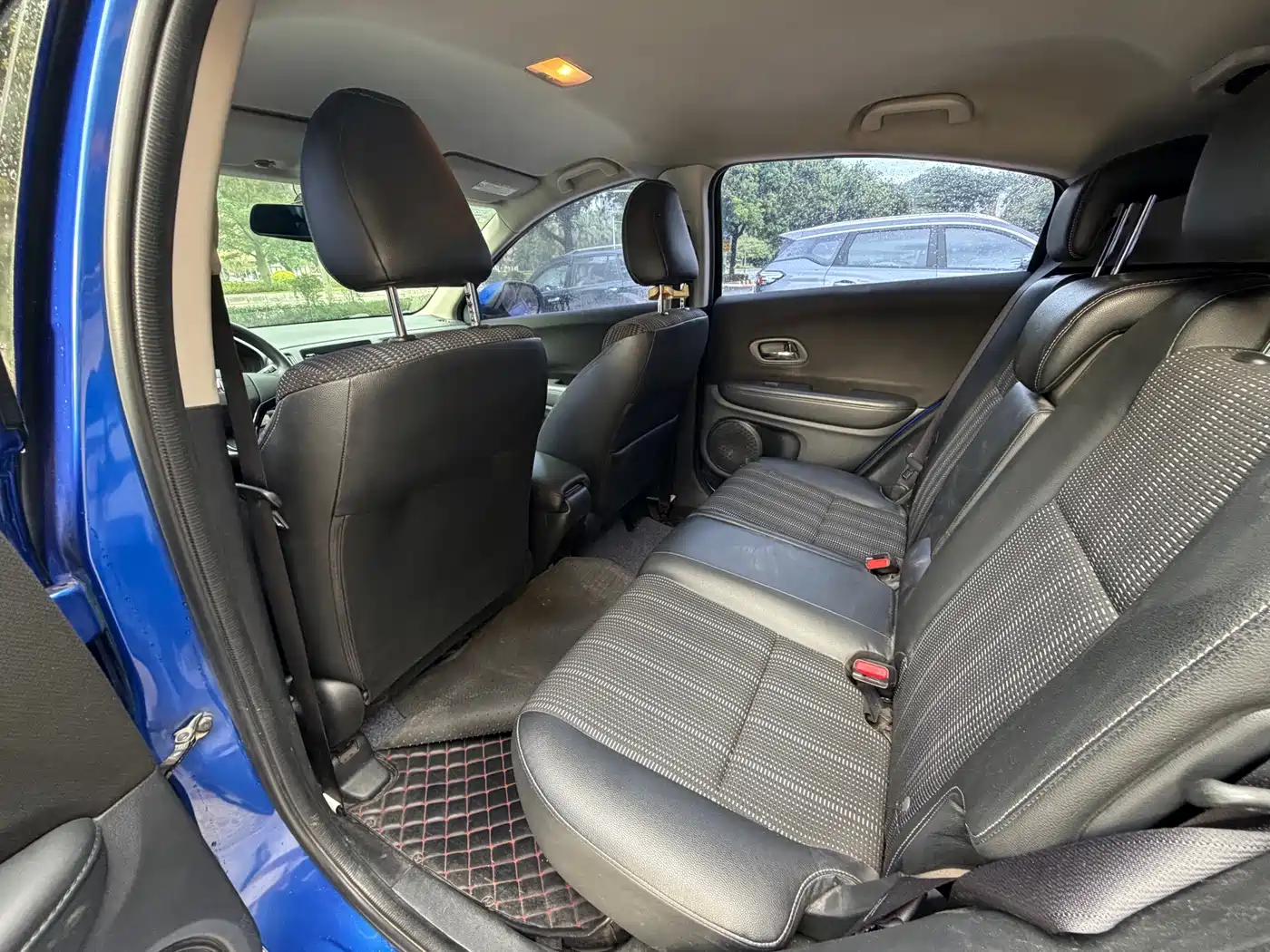 Honda Vezel 2015 2015 1.8L CVT FWD Elite