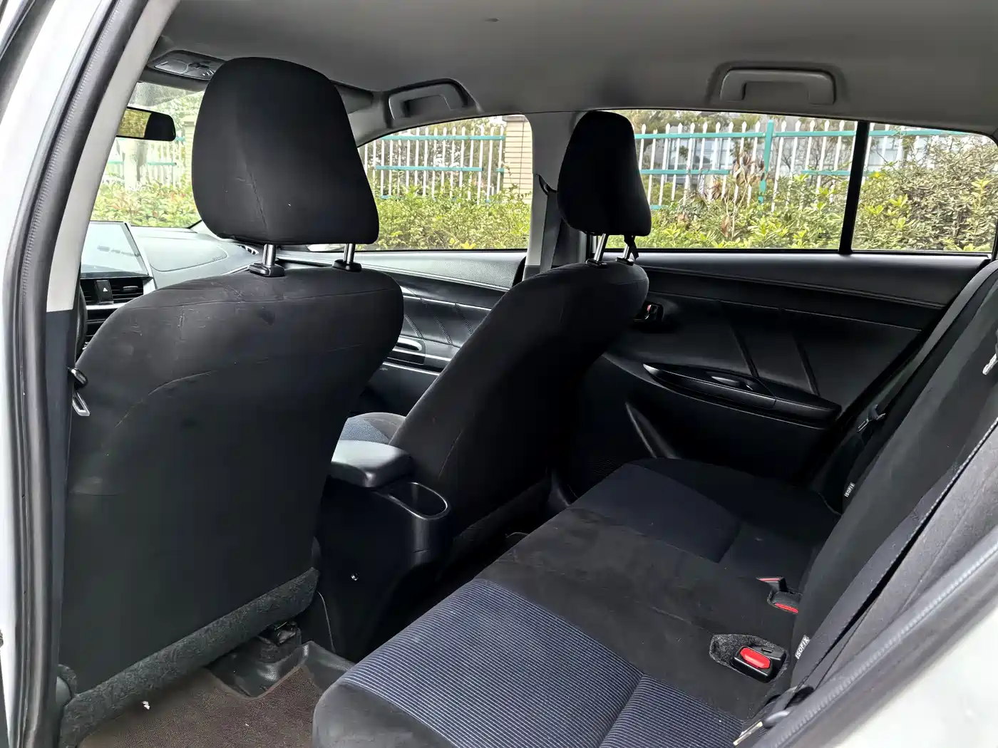Toyota YARiS L Zhi Xuan 2016 Facelift 1.5E CVT Charming Edition фото 8