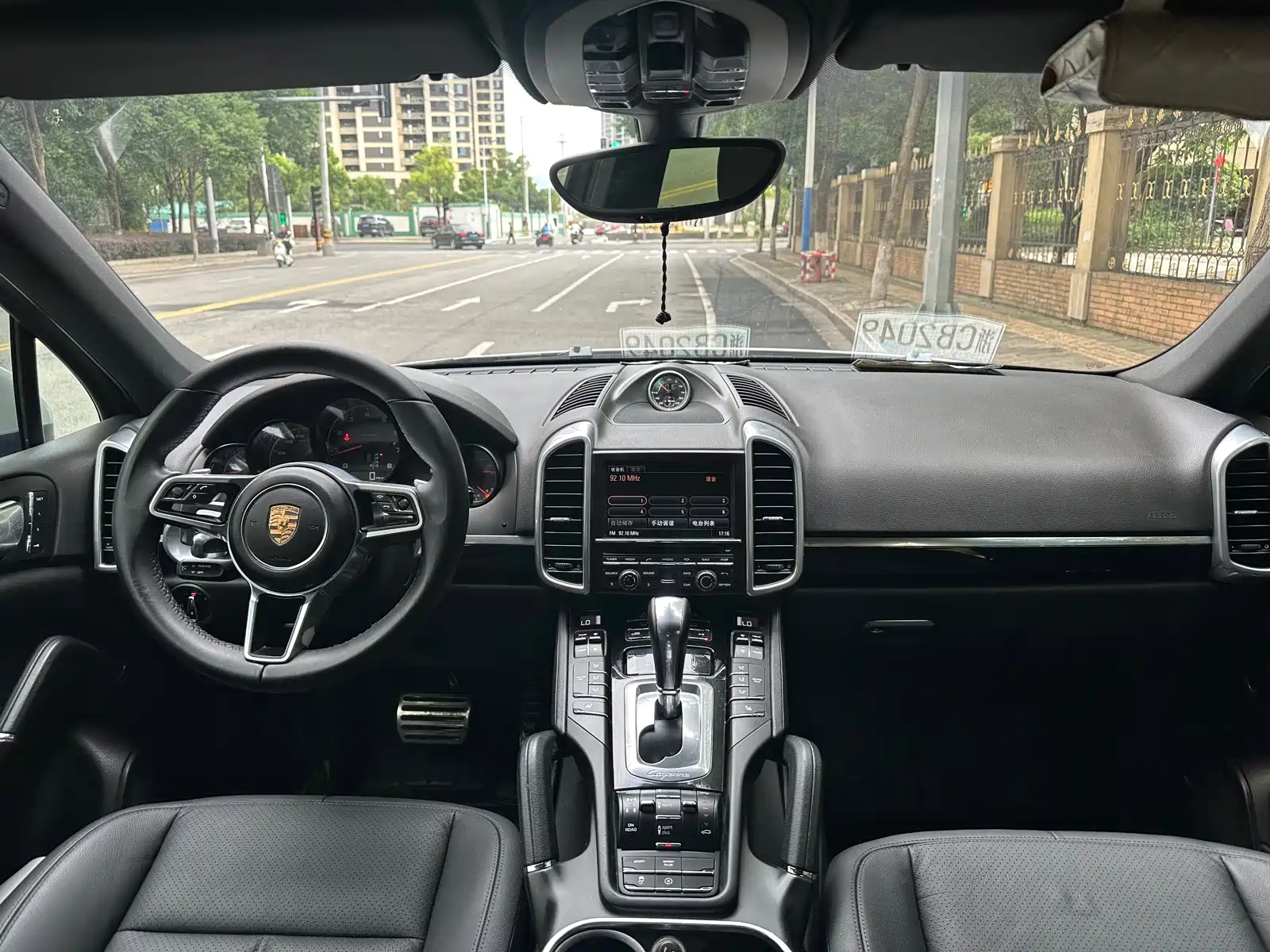 Фото 17 - Porsche Cayenne