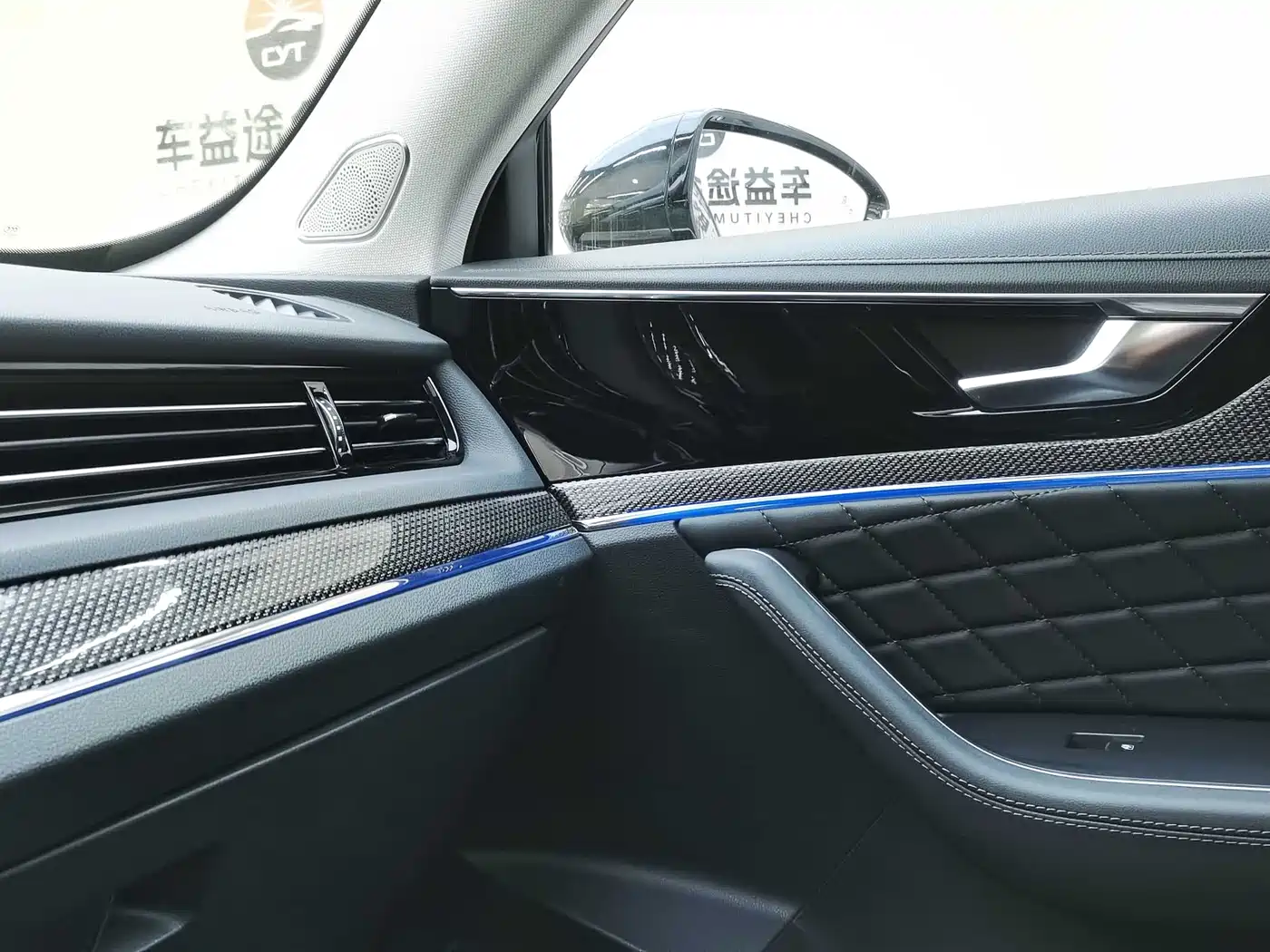 Hongqi HS5 2019 2.0T Intelligent Connected Flagship Edition фото 17