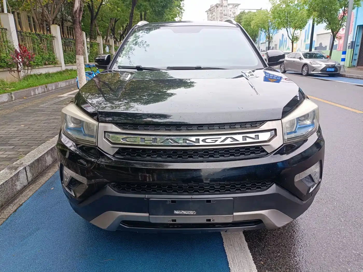 Фото 2 - Changan CS75