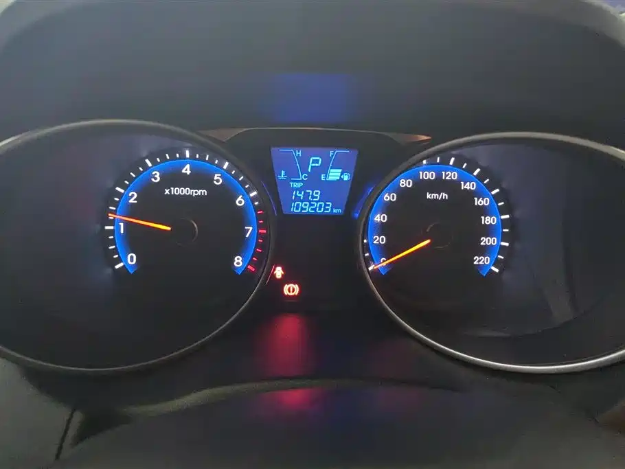 Hyundai Beijing Hyundai ix35 2015 2.0L Automatic 2WD Comfort China IV фото 14