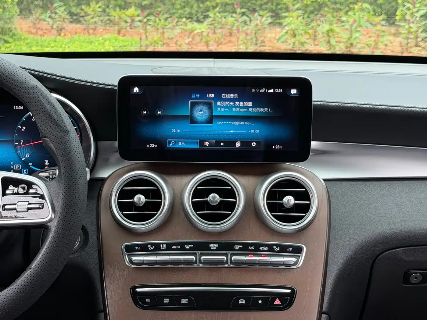 Mercedes-Benz GLC 2022 Model GLC 300 L 4MATIC Dynamic Edition фото 11