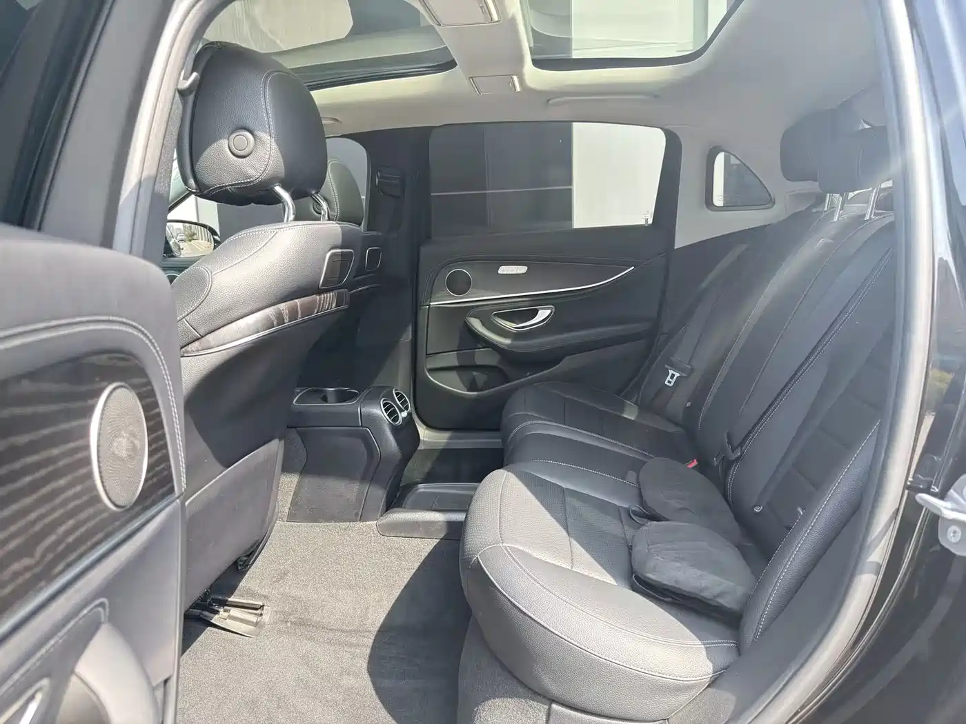 Mercedes-Benz E-Class 2019 Facelift E 300 L Sport Fashion фото 17