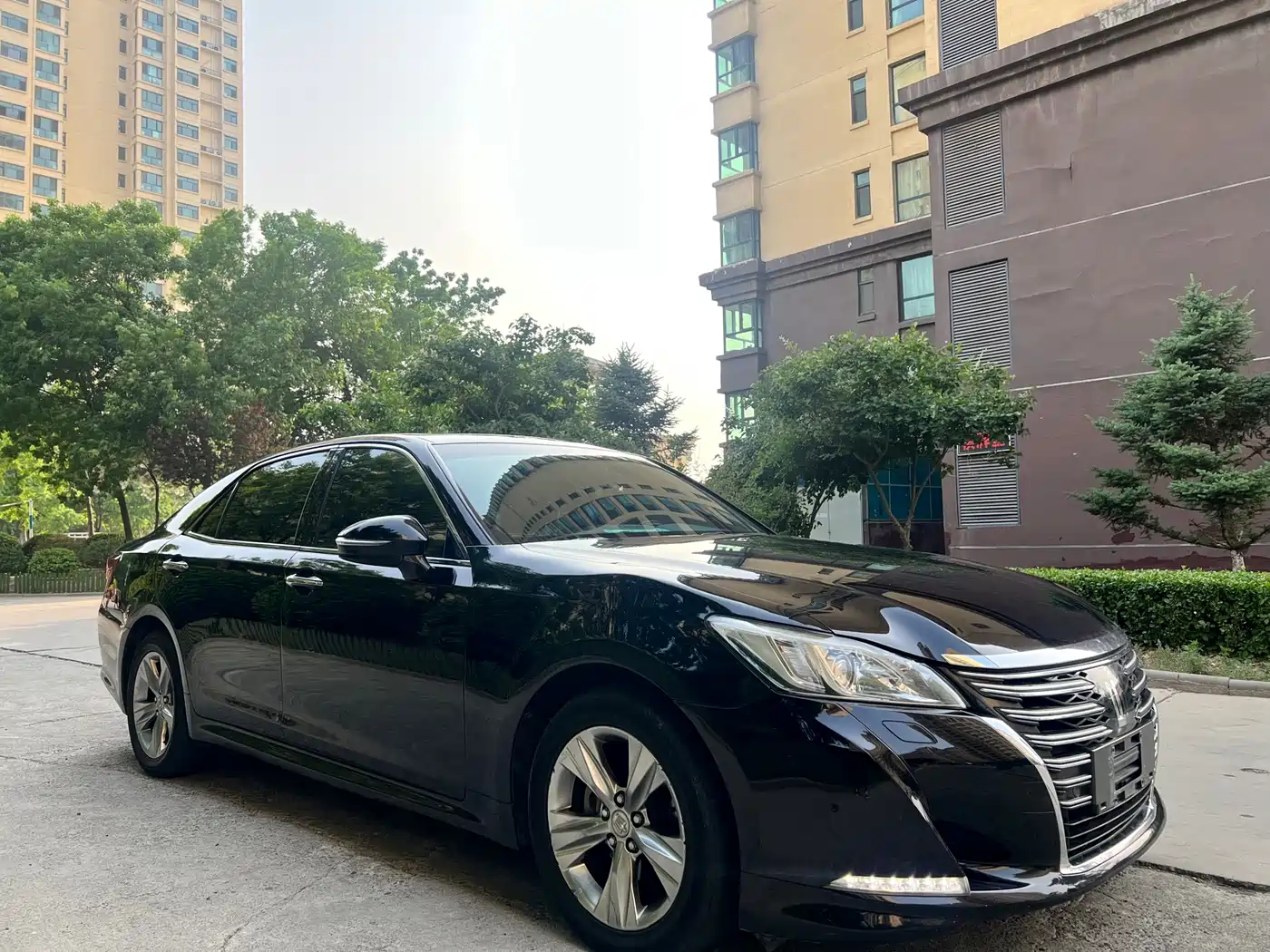 Toyota Crown 2015 2.0T Fashion фото 3