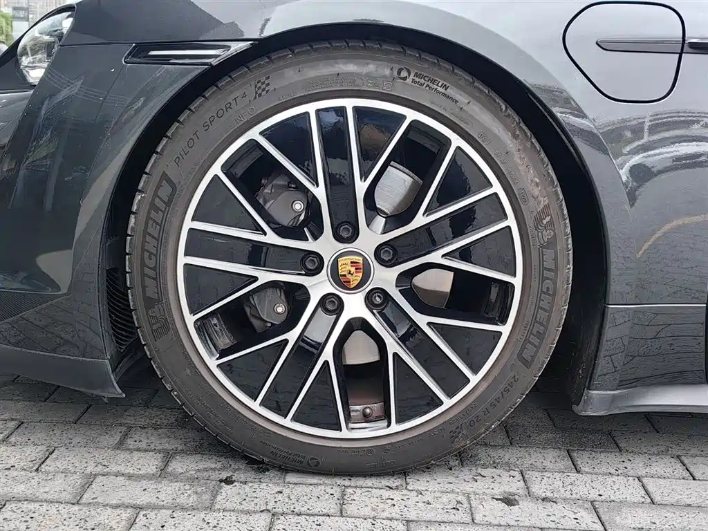 Porsche Taycan 2022 Taycan фото 21