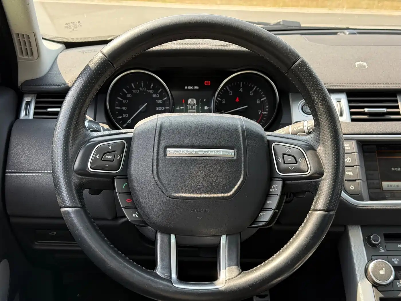 Land Rover Range Rover Evoque (Import) 2015 2015 2.0T 5-door Dynamic Edition