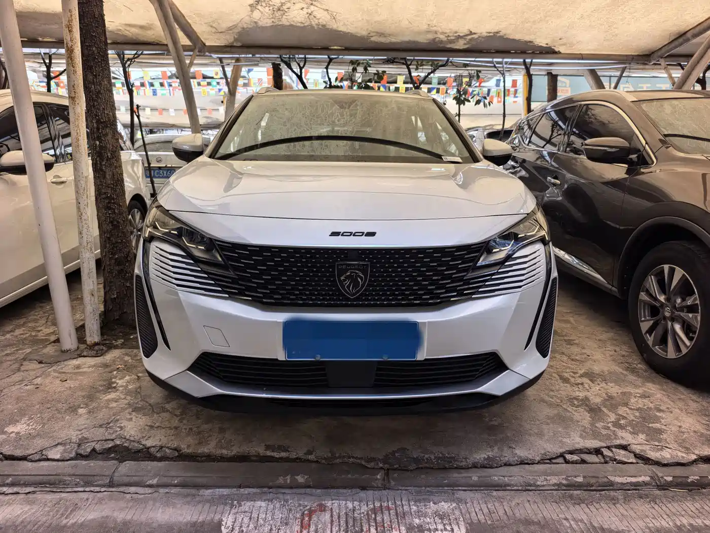 2023 Peugeot 5008