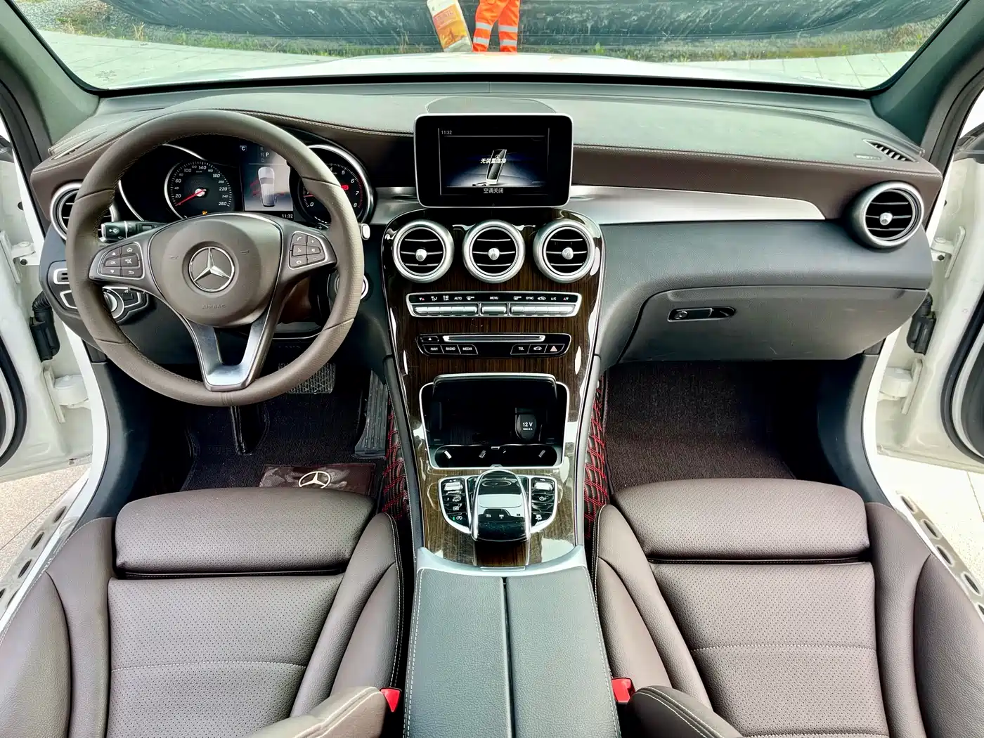 Mercedes-Benz GLC 2019 GLC 260 L 4MATIC Dynamic фото 10