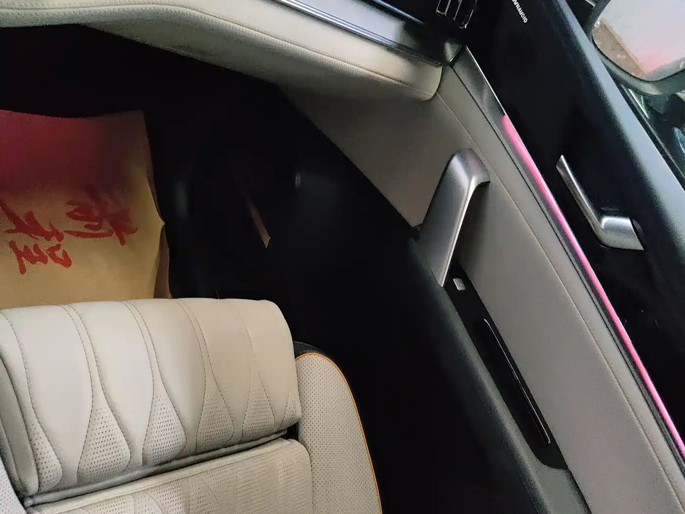 BYD Tang New Energy 2022 EV 600KM Premium Edition фото 17