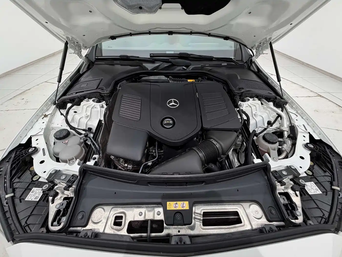 Mercedes-Benz C-Class 2024 Second Facelift C 260 L Sport фото 15