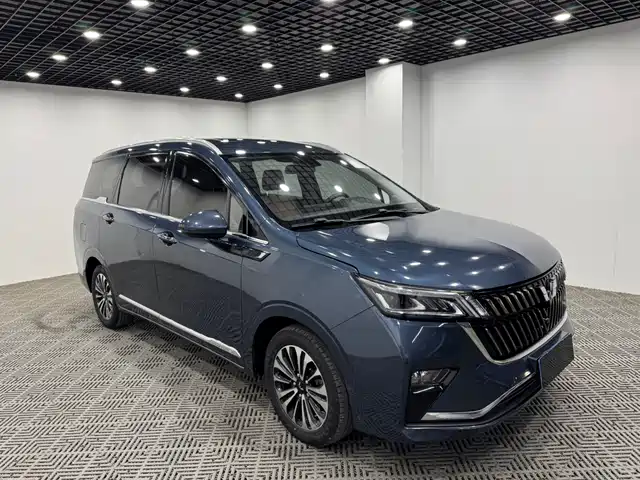 WULING WULING JIACHEN
