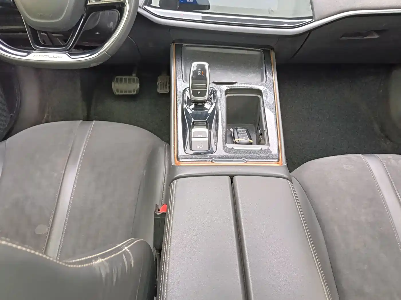 DONGFENG YI HYUN MAX