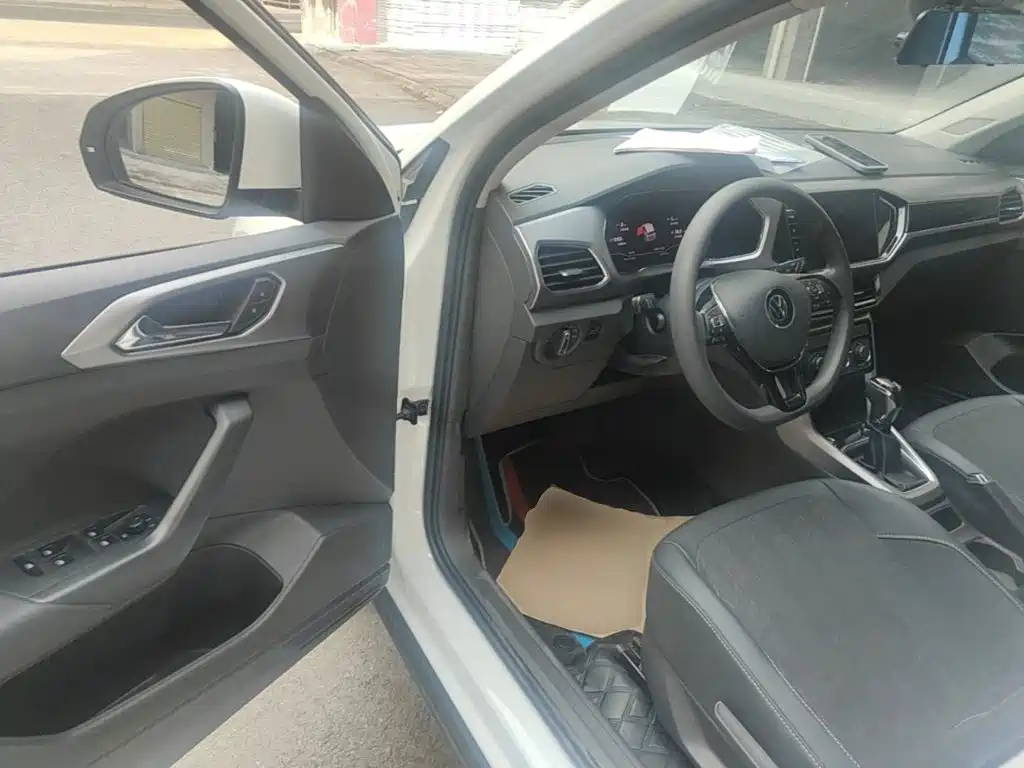 Volkswagen T-Cross 2024 2023 300TSI DSG Comfort Edition