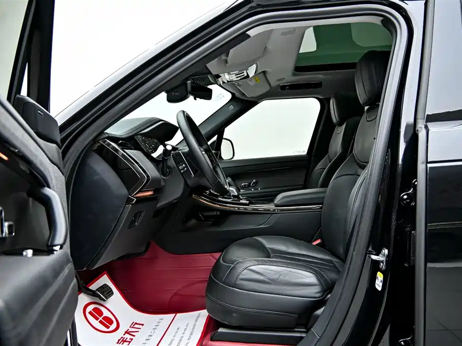 Land Rover Range Rover Sport 2023 400PS Dynamic SE фото 11