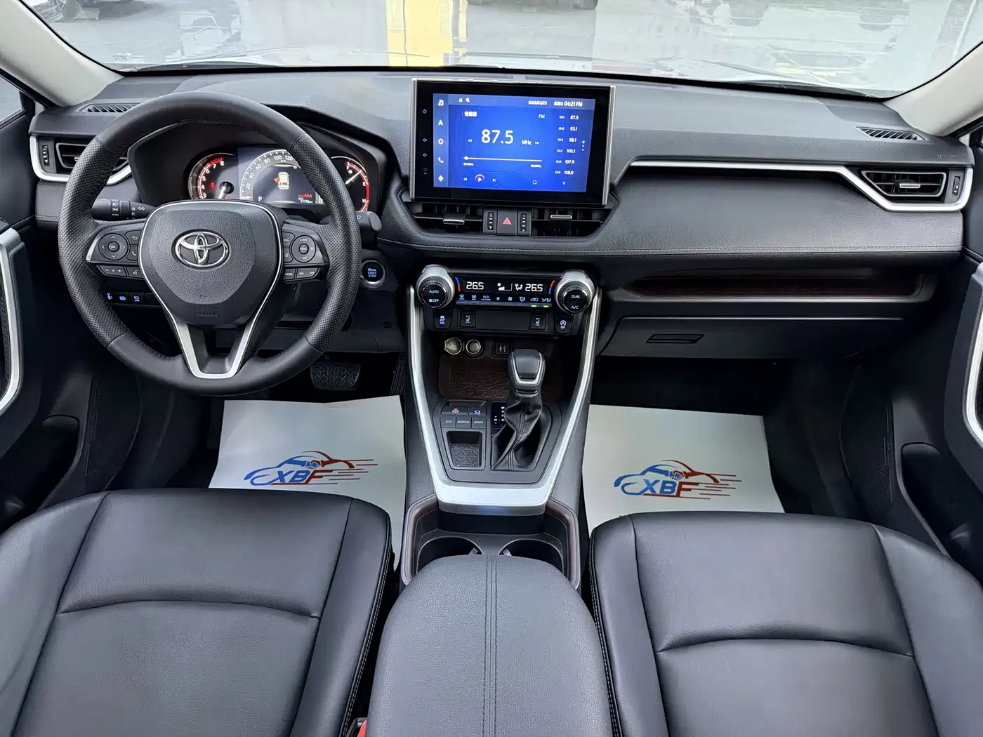 Toyota RAV4 Rongfang 2022 2.0L CVT 2WD Premium Edition фото 5