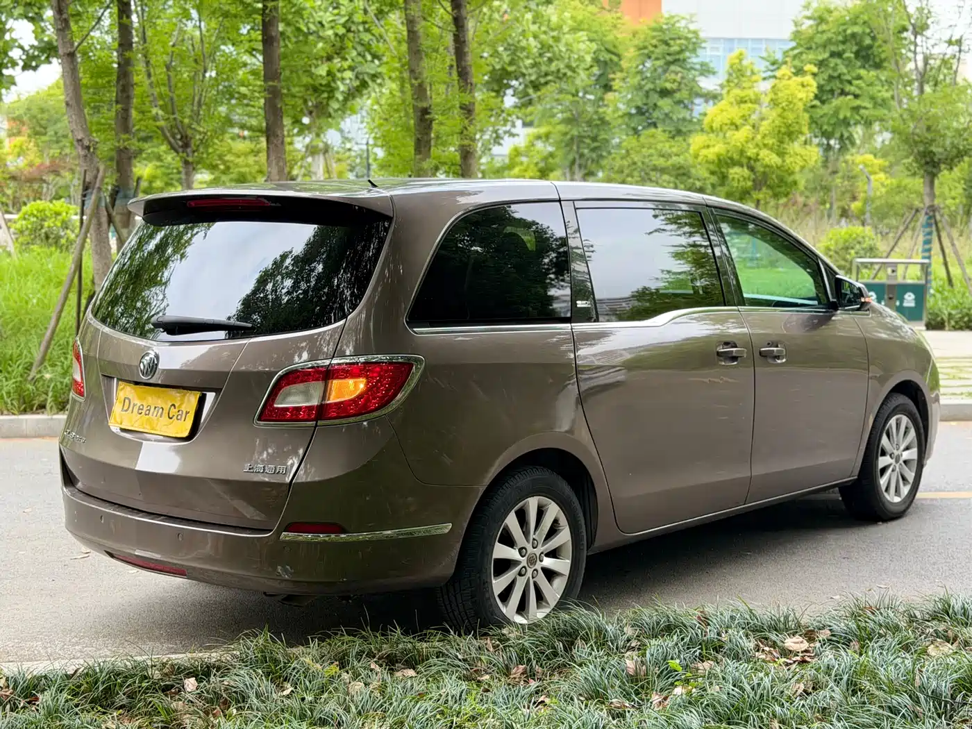 Buick GL8 2013 2.4L CT Luxury Business Comfort Edition фото 4