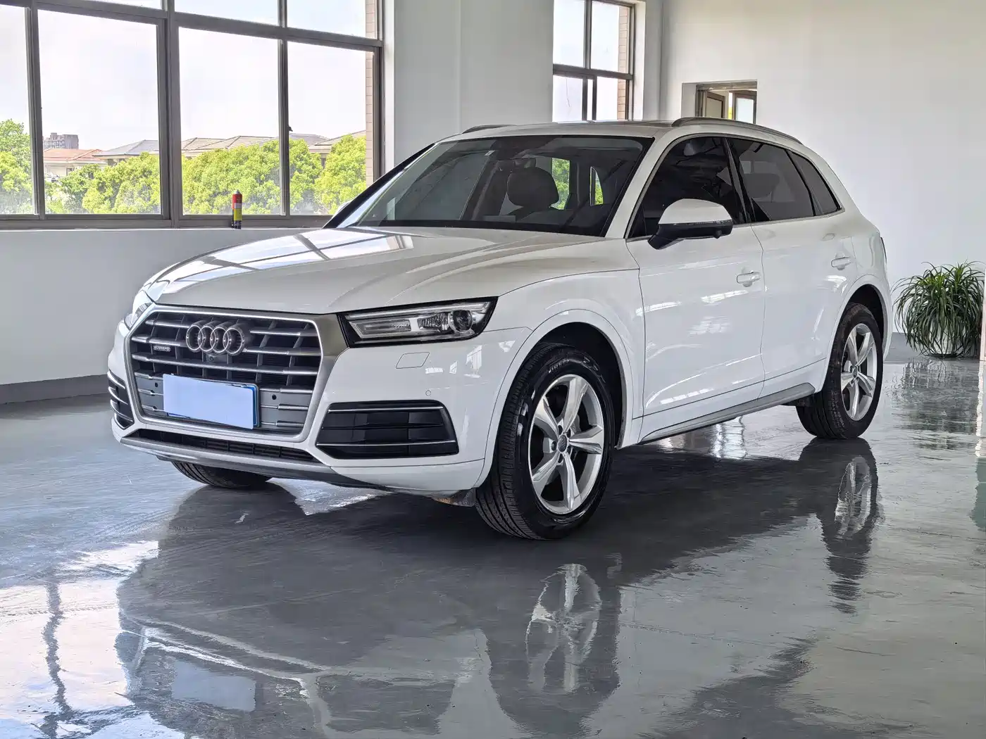 Audi Q5L 2018 40 TFSI Premium Progressive China VI
