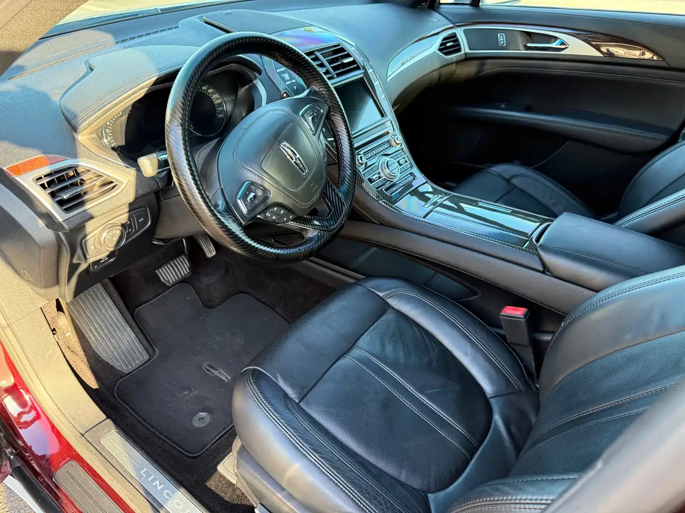 صورة 16 - Lincoln MKZ